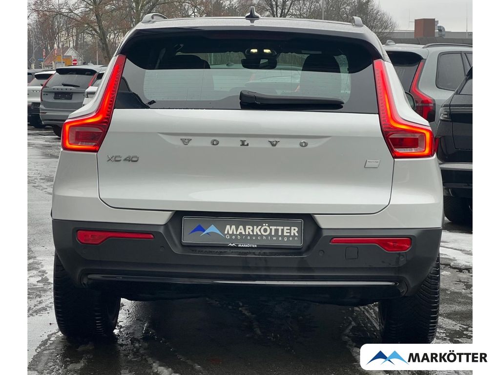 Volvo XC40 2022