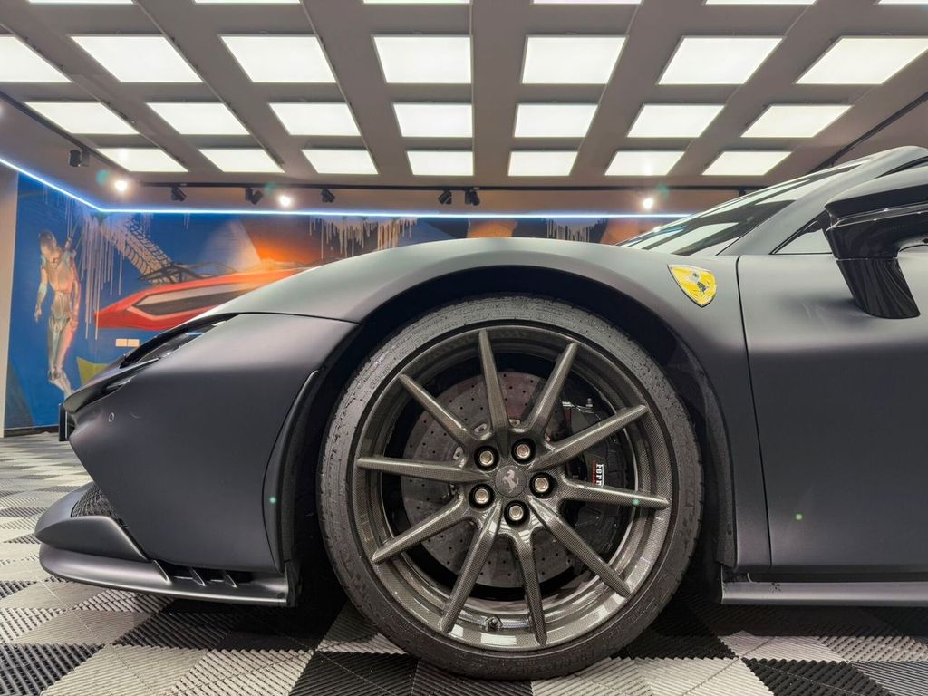 Ferrari LaFerrari 2025