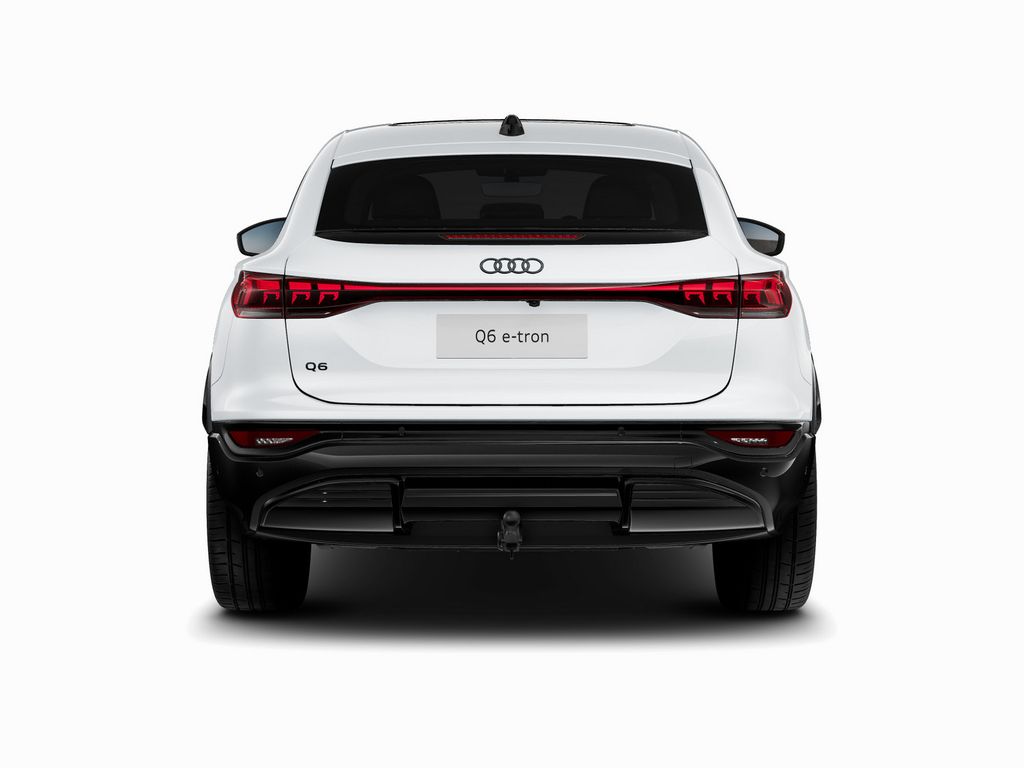 Audi Q6 e-tron 2025