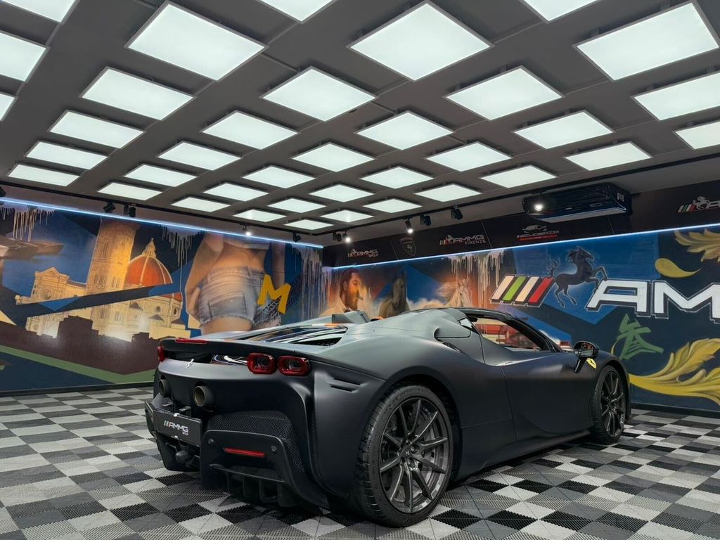 Ferrari LaFerrari 2025