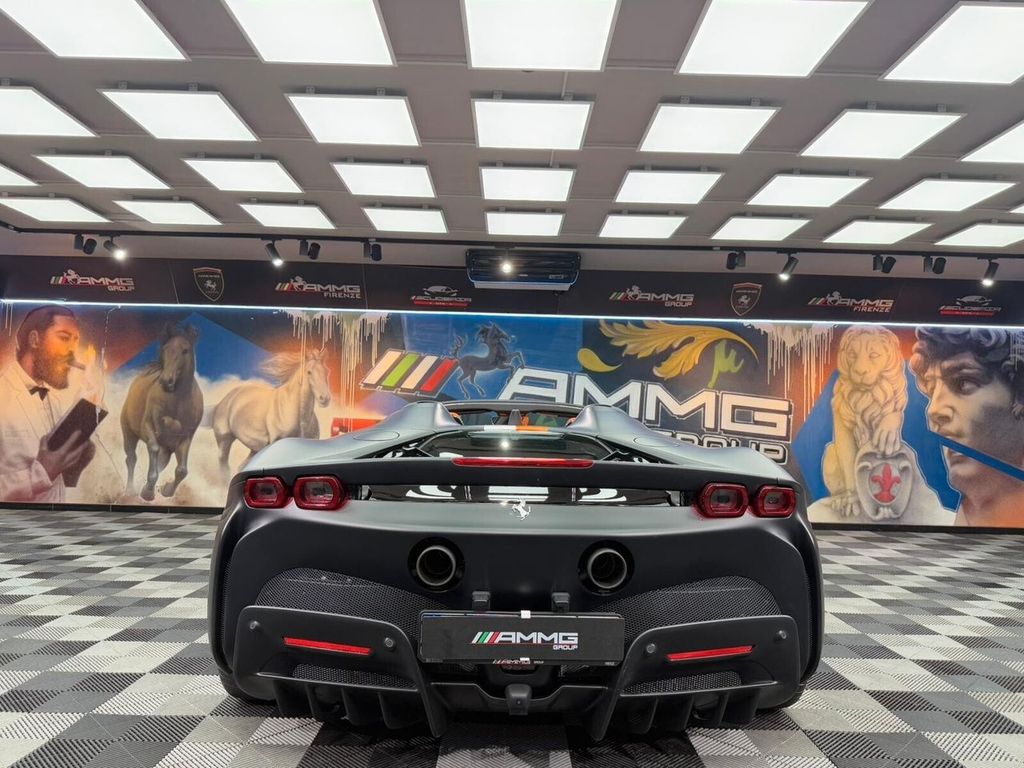 Ferrari LaFerrari 2025