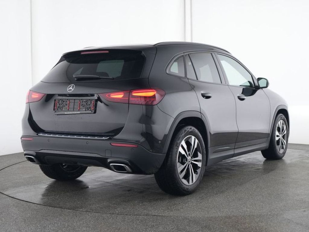 Mercedes-Benz GLA 250 2024