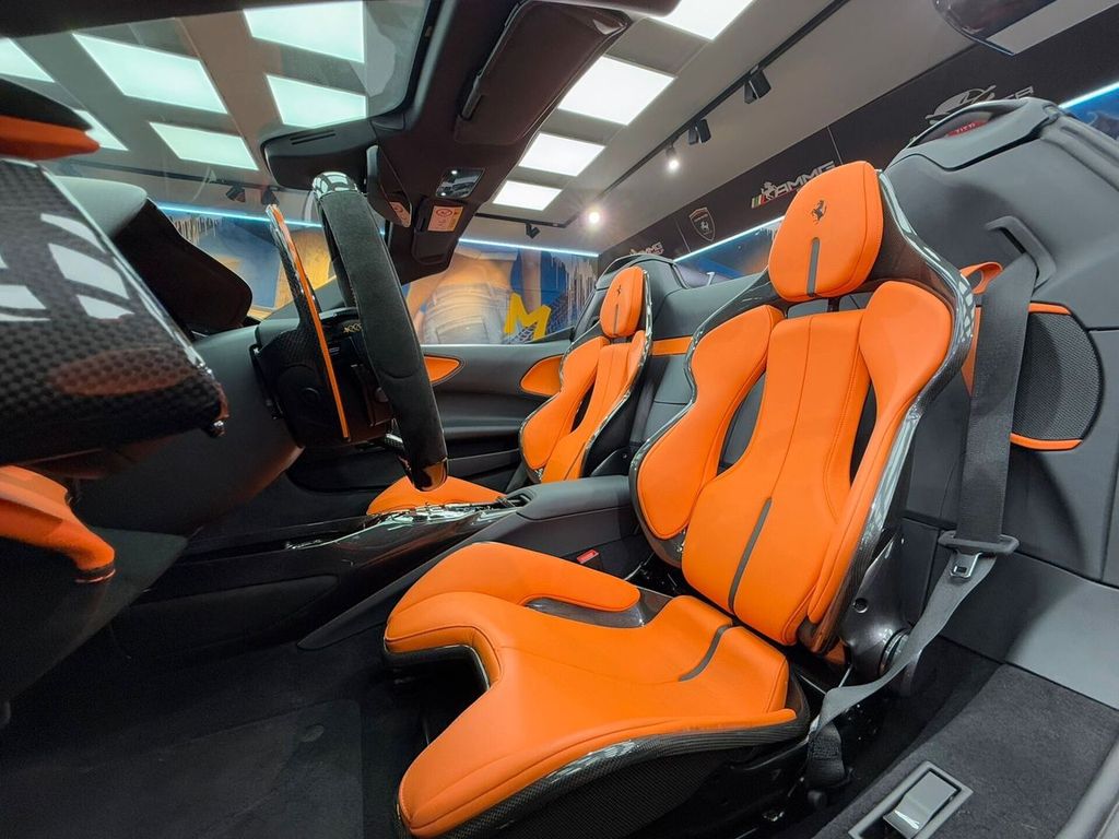 Ferrari LaFerrari 2025