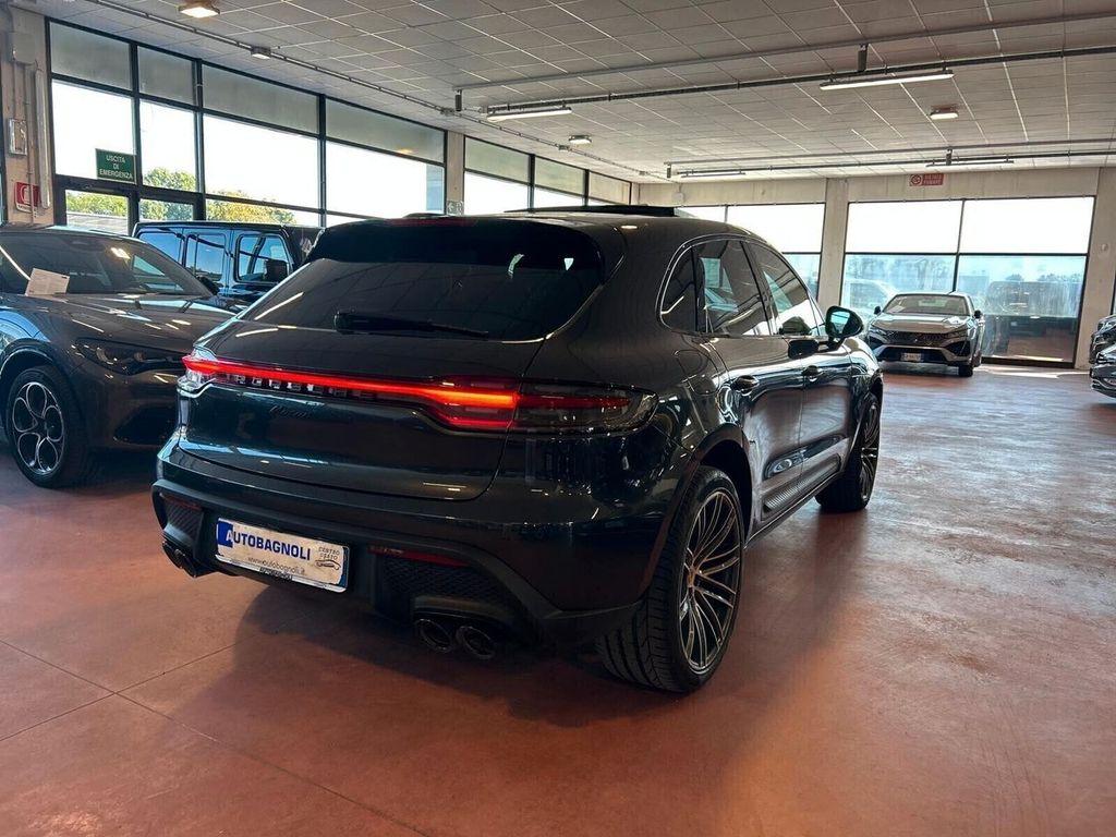 Porsche Macan 2022