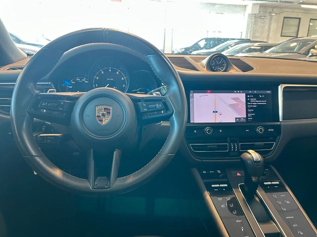 Porsche Macan 2022