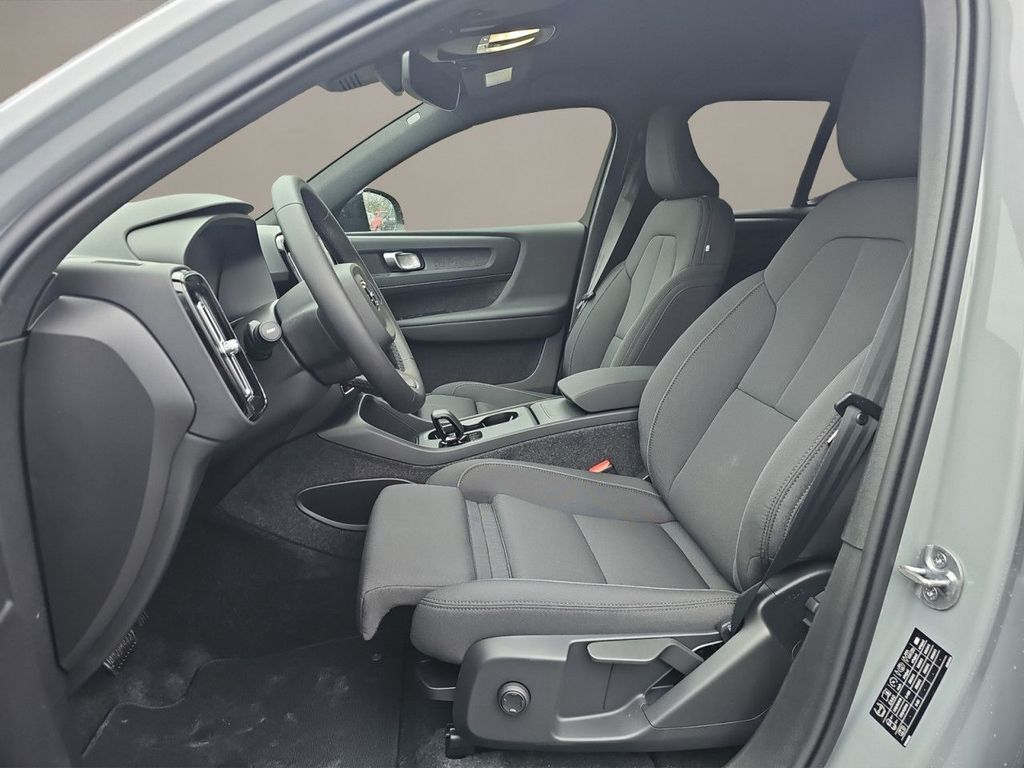 Volvo EX40