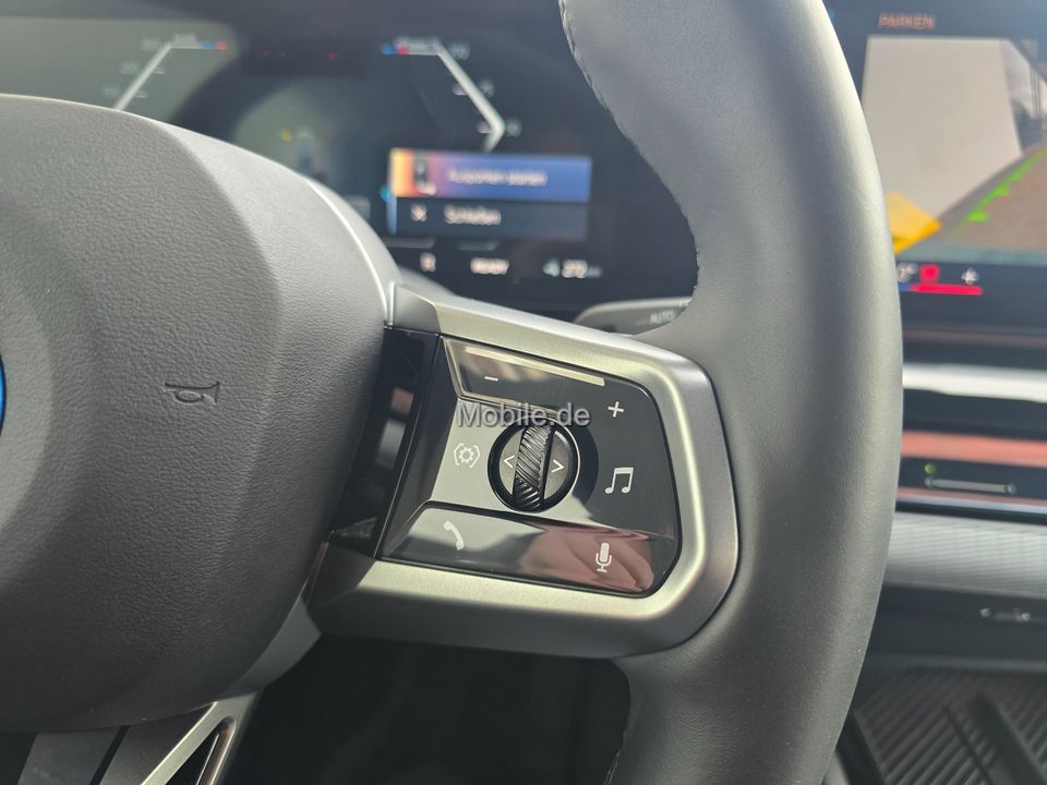 BMW i5 2025