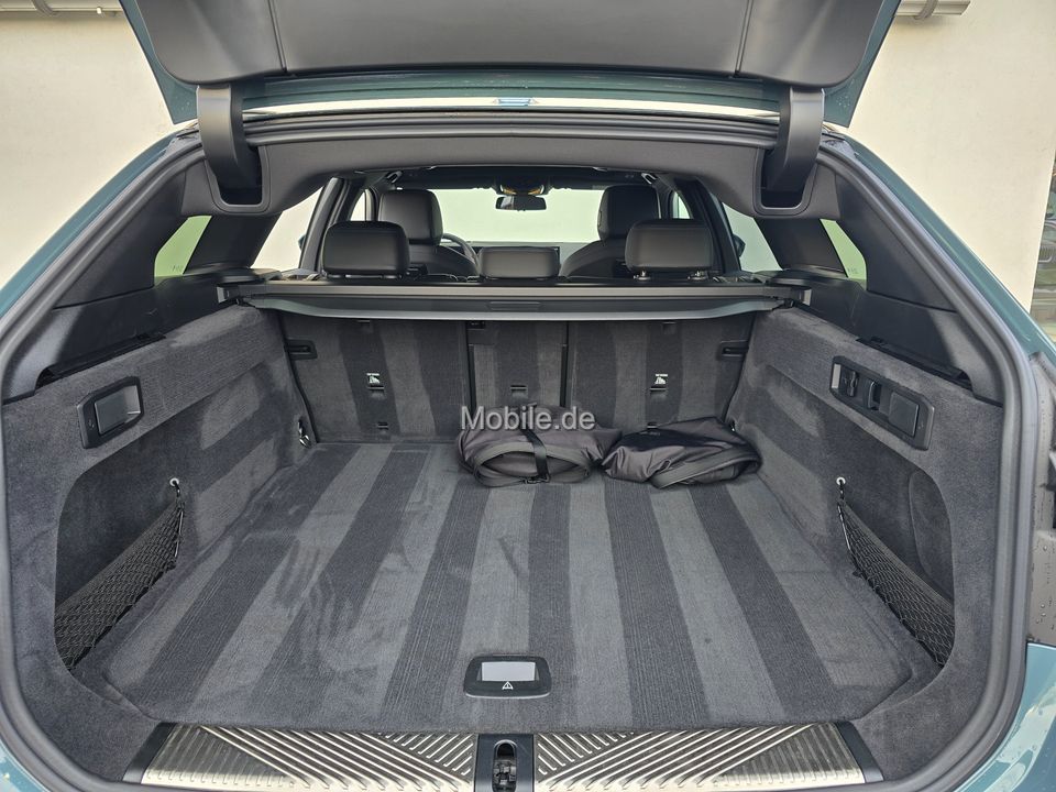 BMW i5 2025