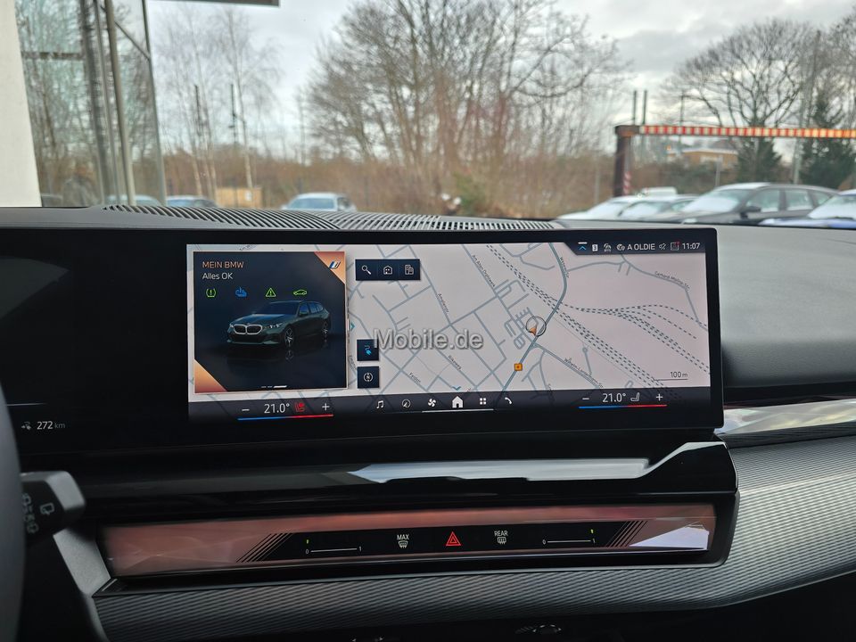 BMW i5 2025