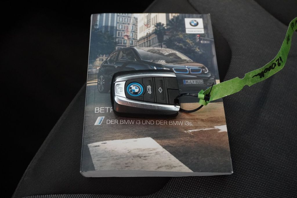 BMW i3 2021