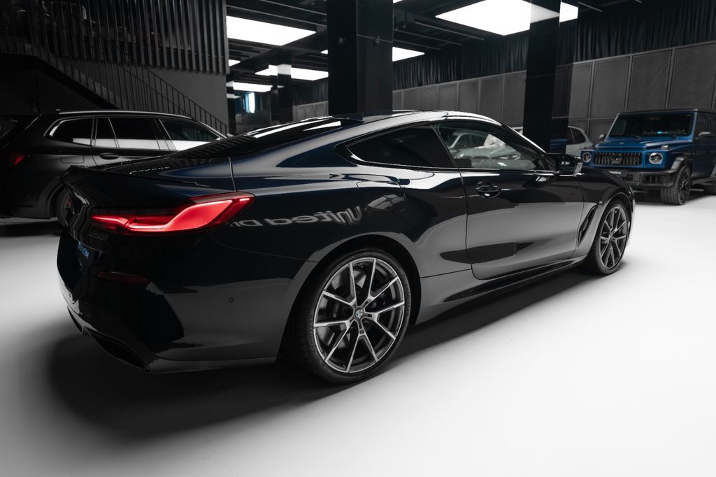 BMW M850 2023
