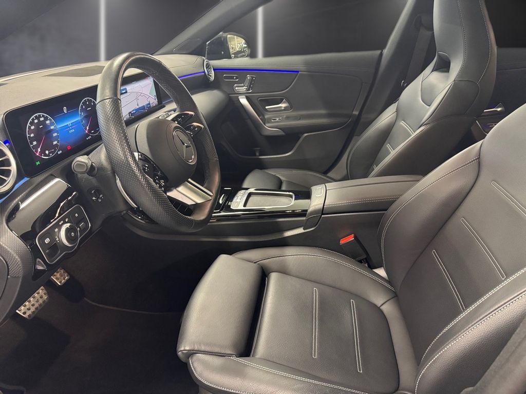 Mercedes-Benz CLA 200 2024