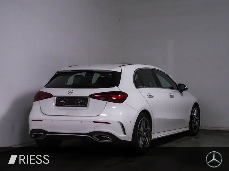 Mercedes-Benz A 220 2024