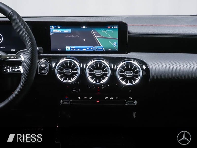 Mercedes-Benz CLA 220 2024