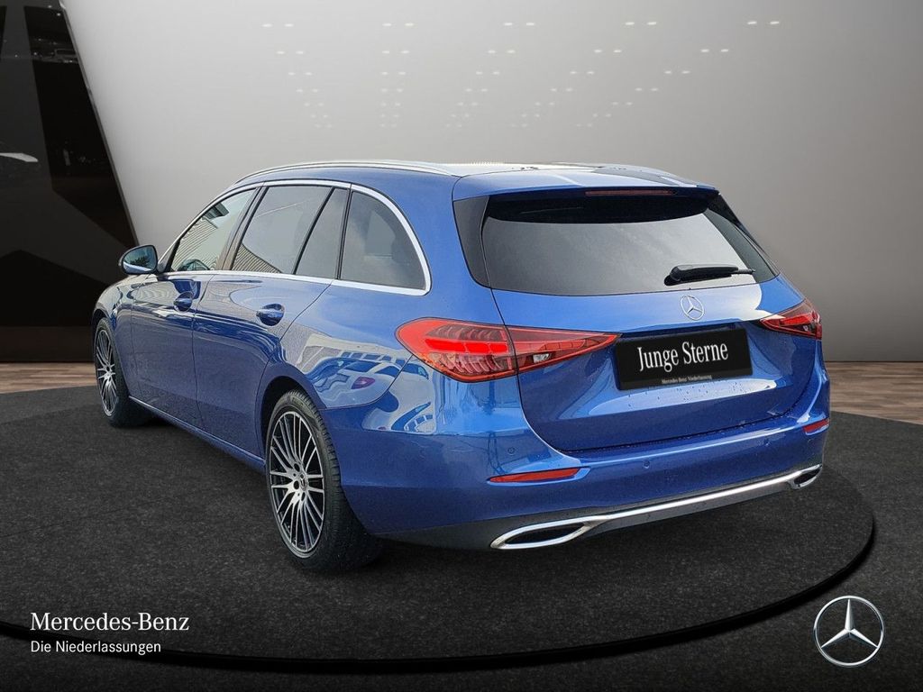 Mercedes-Benz C 220 2025