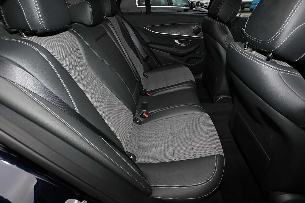 Mercedes-Benz E 300 2021