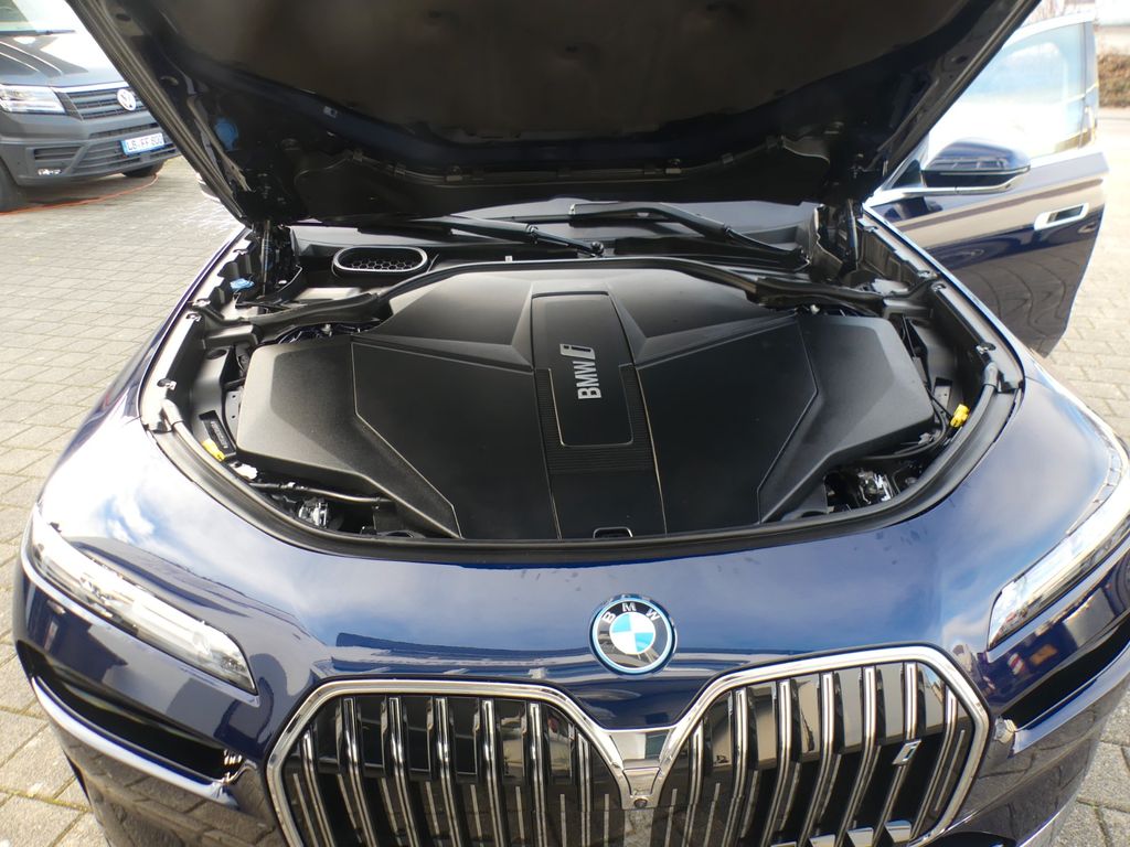 BMW i7 2022