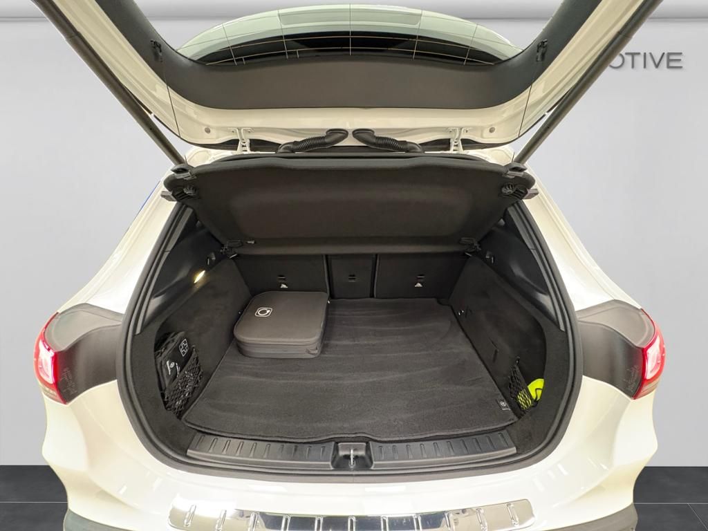 Mercedes-Benz EQA 2023