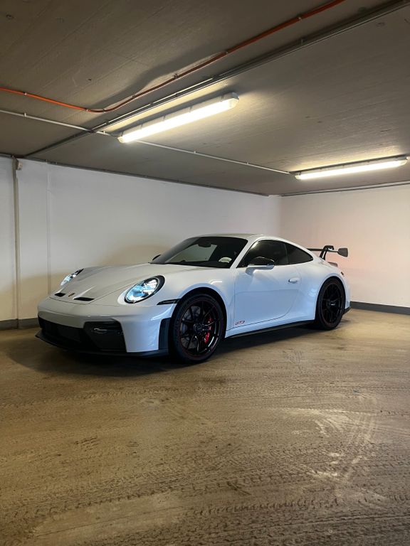 Porsche 992