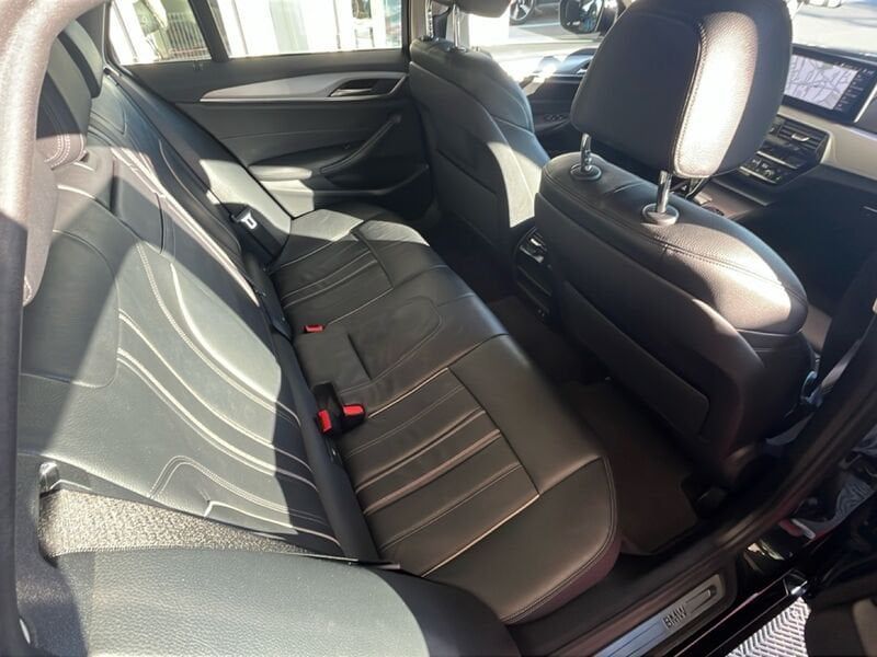 BMW 520 2022