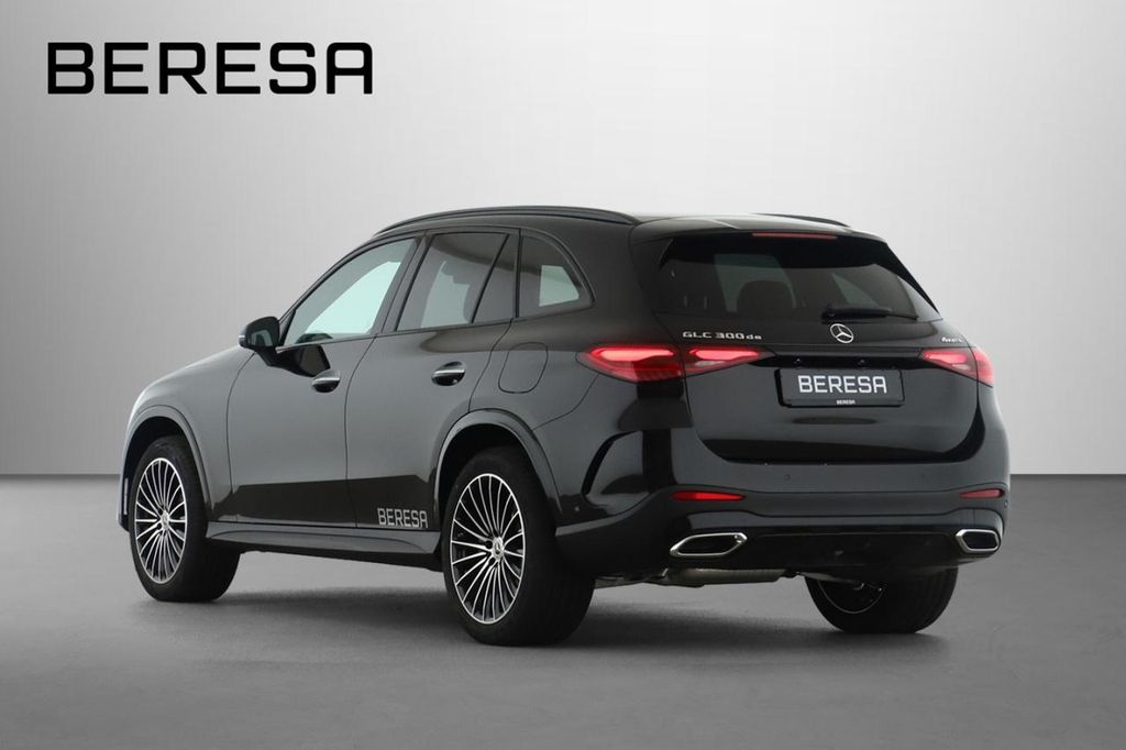 Mercedes-Benz GLC 300 2025