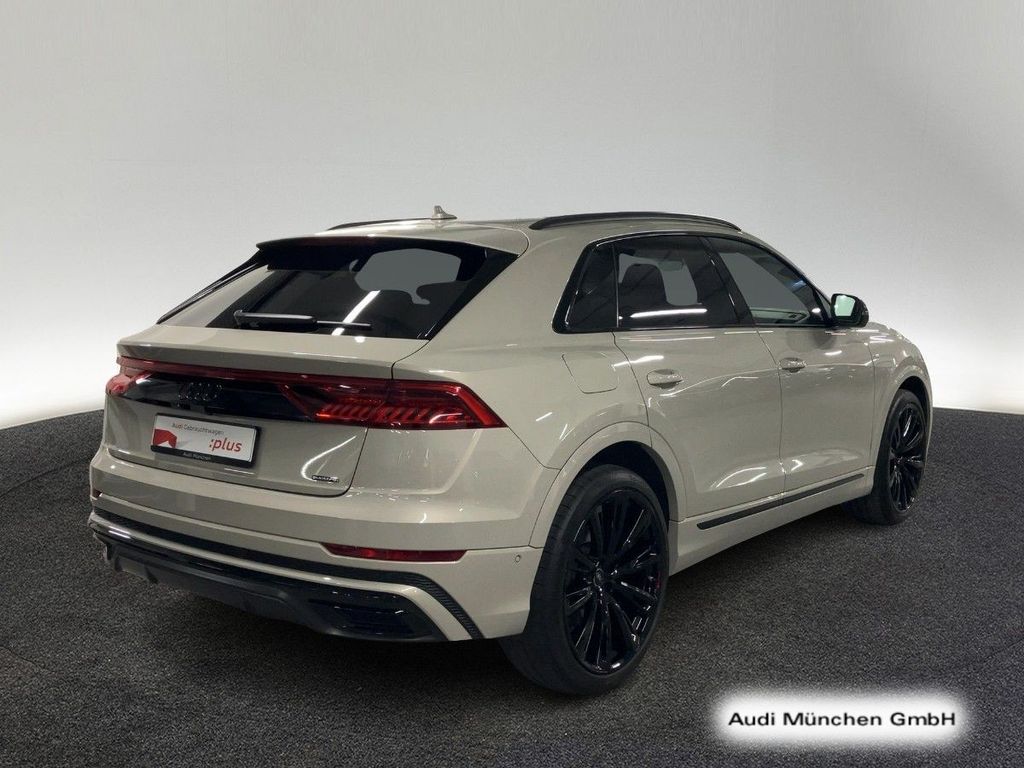 Audi Q8 2021