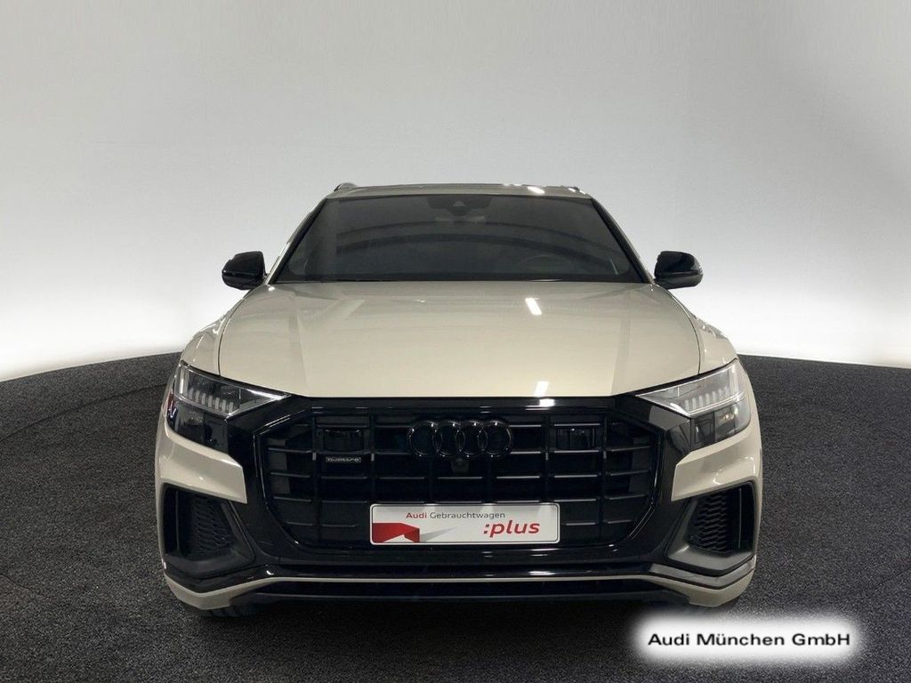 Audi Q8 2021