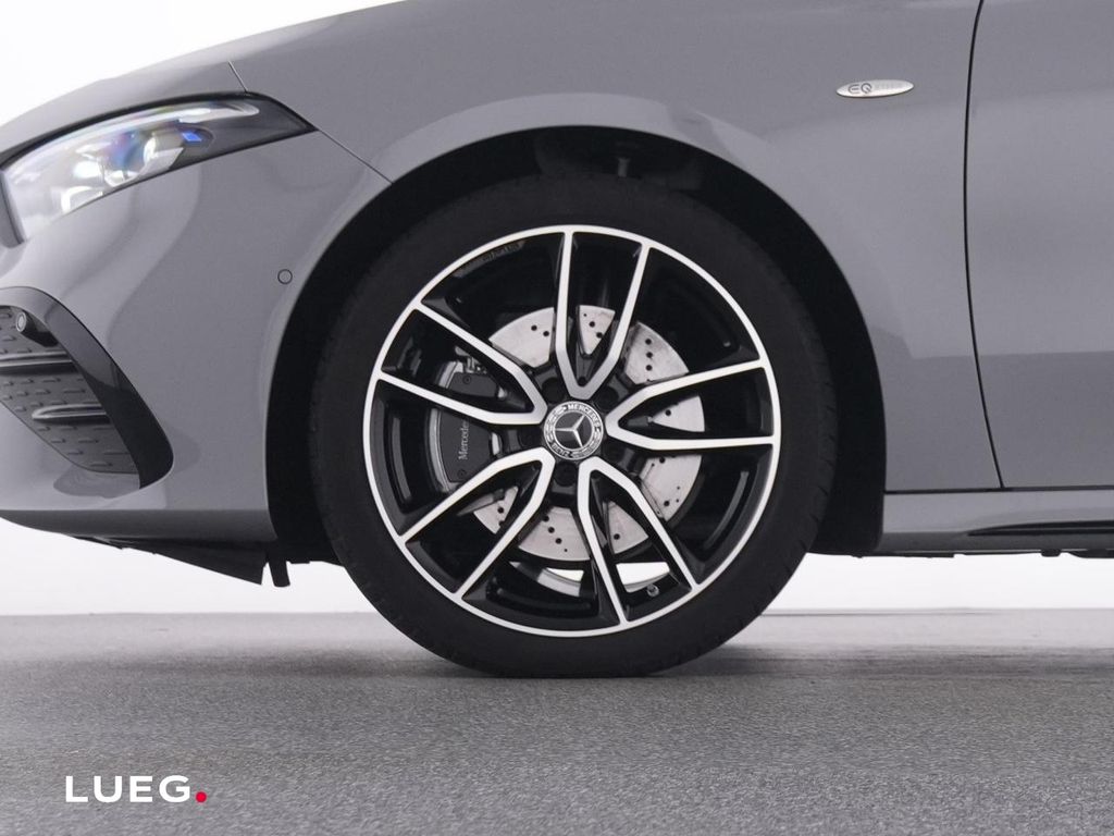 Mercedes-Benz A 250 2025