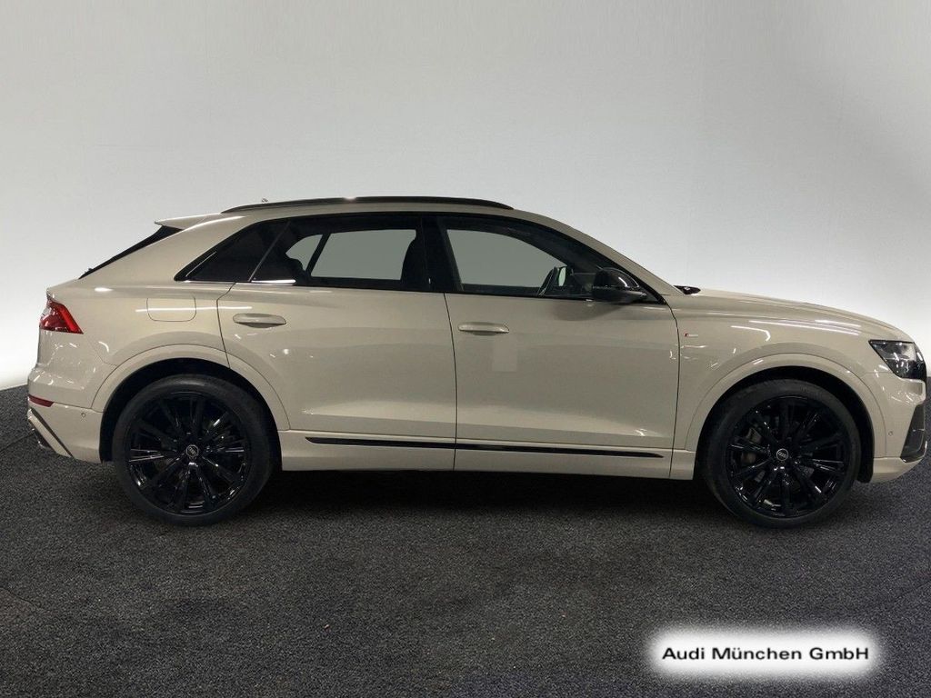 Audi Q8 2021