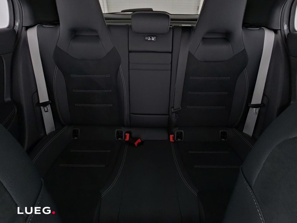 Mercedes-Benz A 250 2025