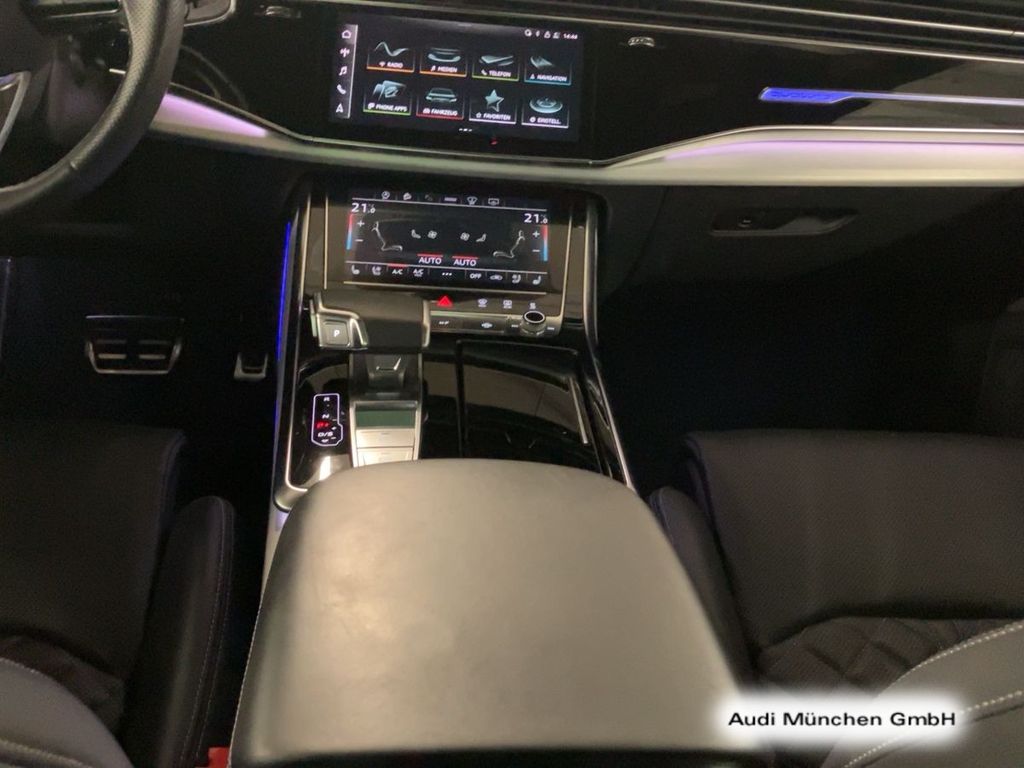 Audi Q8 2021