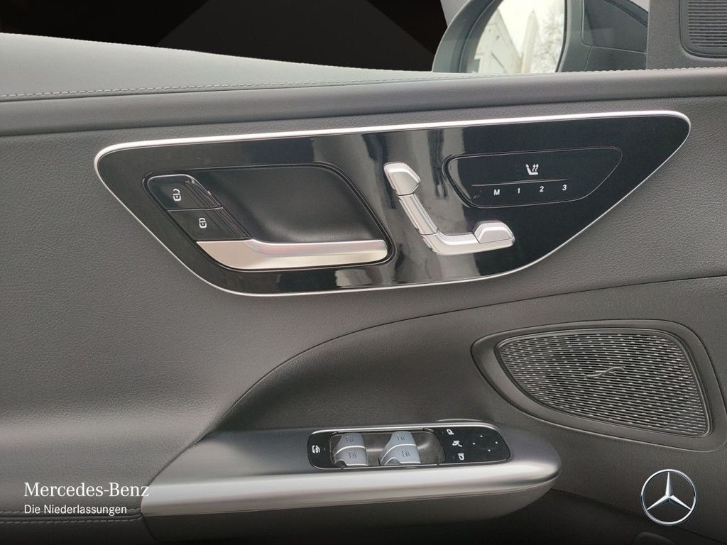 Mercedes-Benz C 200 2025