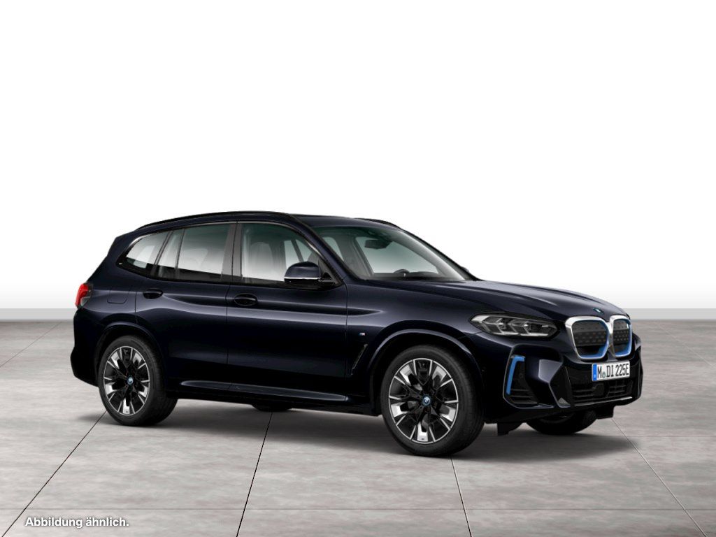BMW iX3 2022