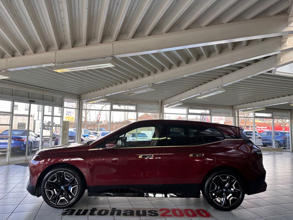 BMW iX 2021
