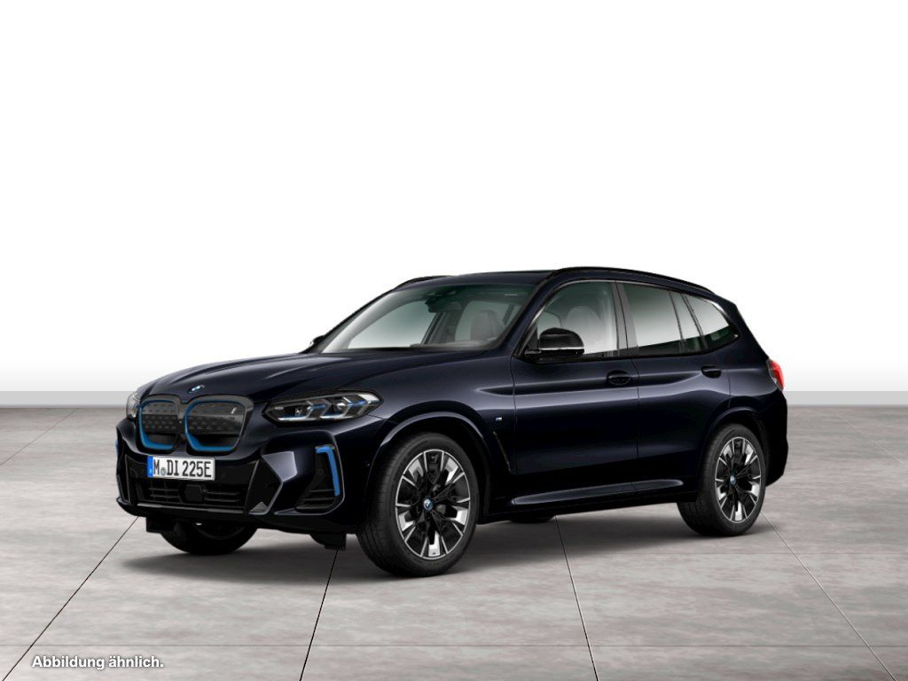 BMW iX3 2023