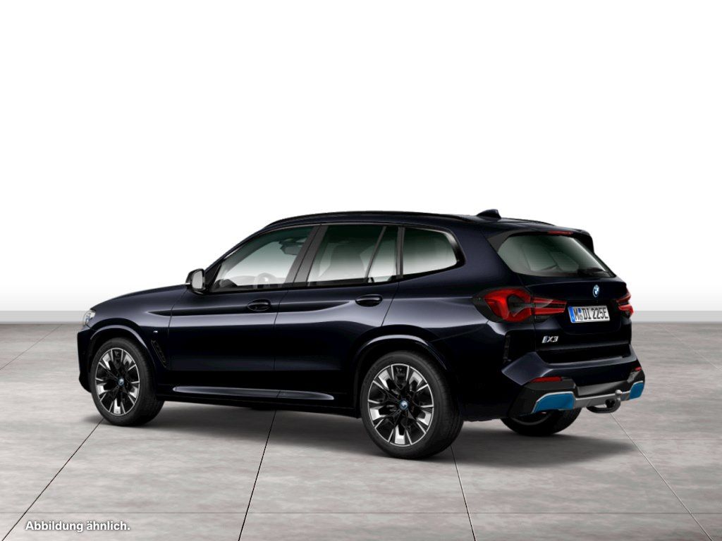 BMW iX3 2023