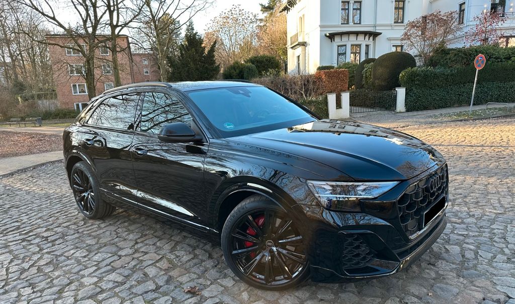 Audi SQ8 2025