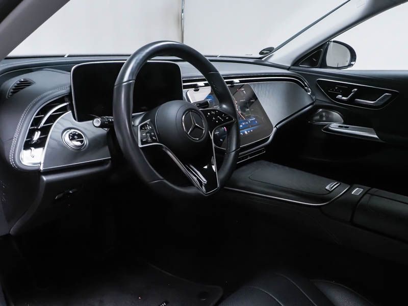 Mercedes-Benz E 300 2024