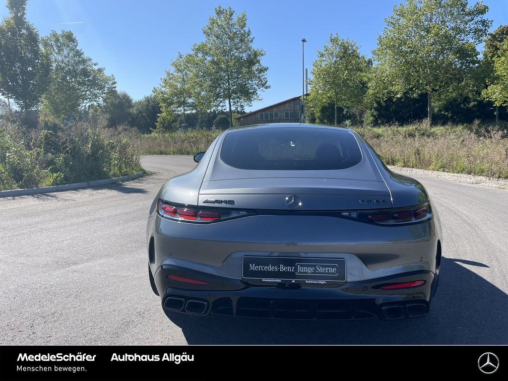 Mercedes-Benz AMG GT 2024