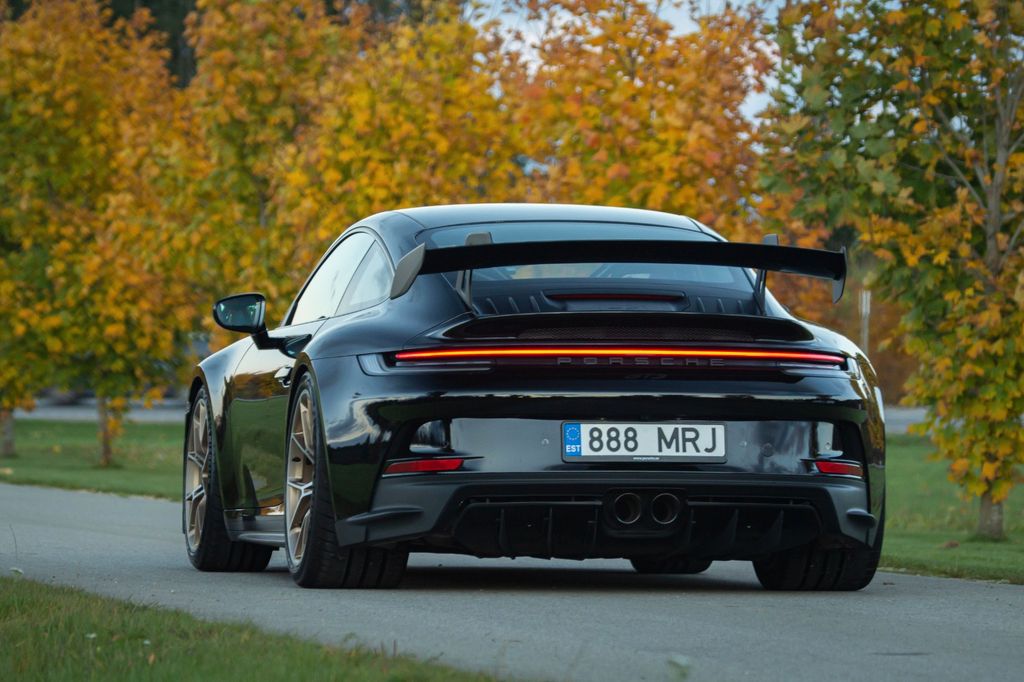 Porsche 992 2024