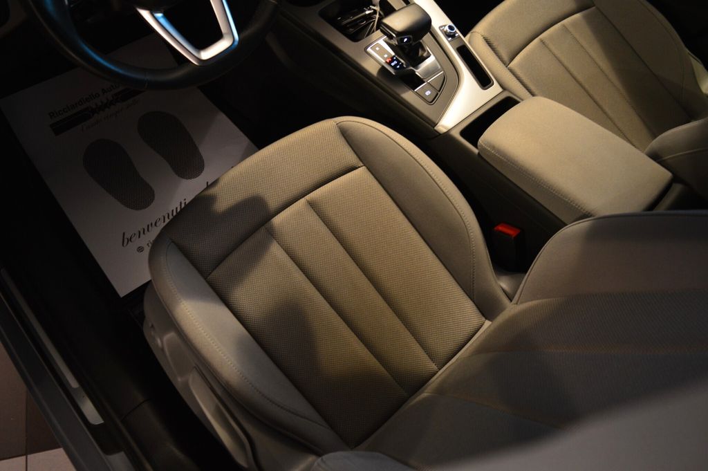 Audi A4 2021