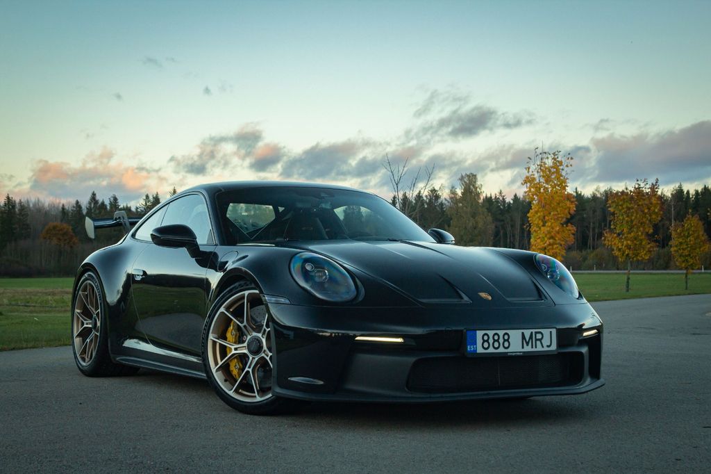 Porsche 992 2024