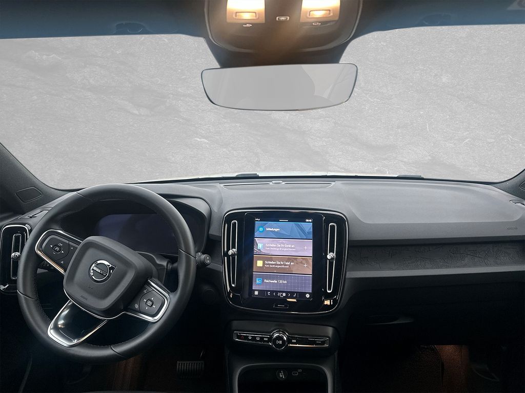 Volvo XC40 2023