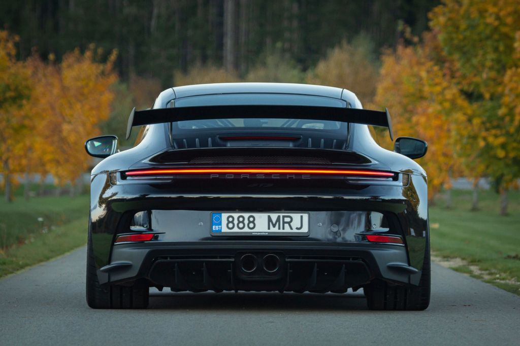 Porsche 992 2024