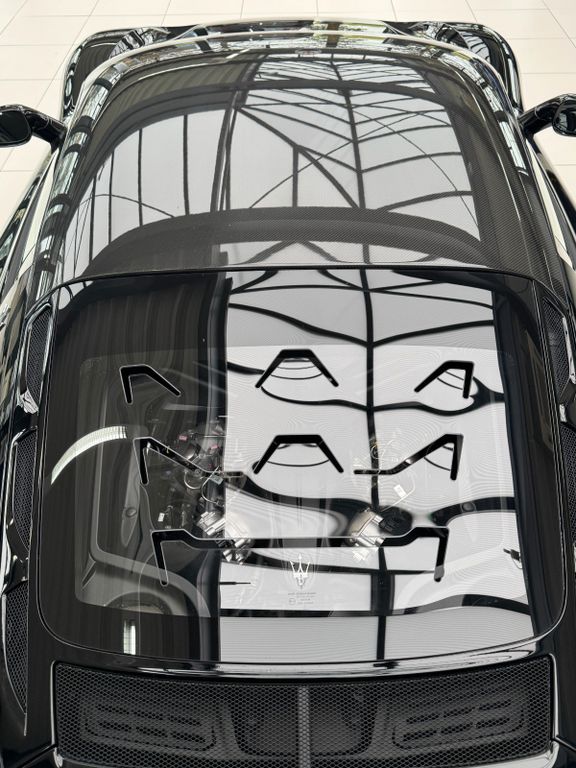 Maserati MC20 2025