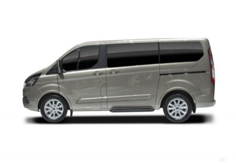 Ford Tourneo Custom 2021