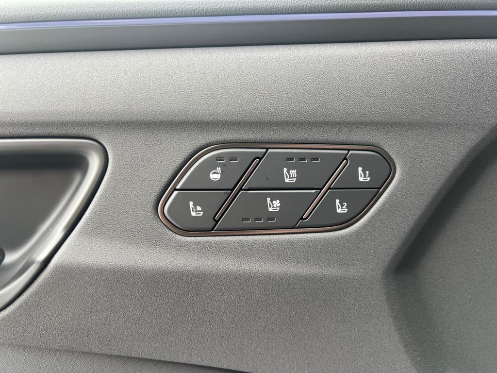 Kia EV5