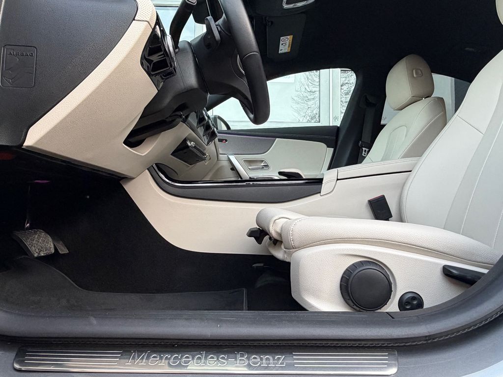 Mercedes-Benz CLA 250 2022