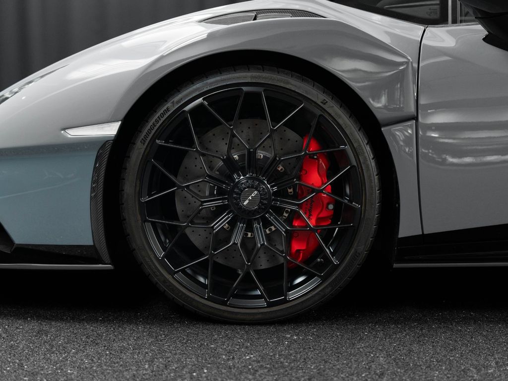 Lamborghini Huracán 2023