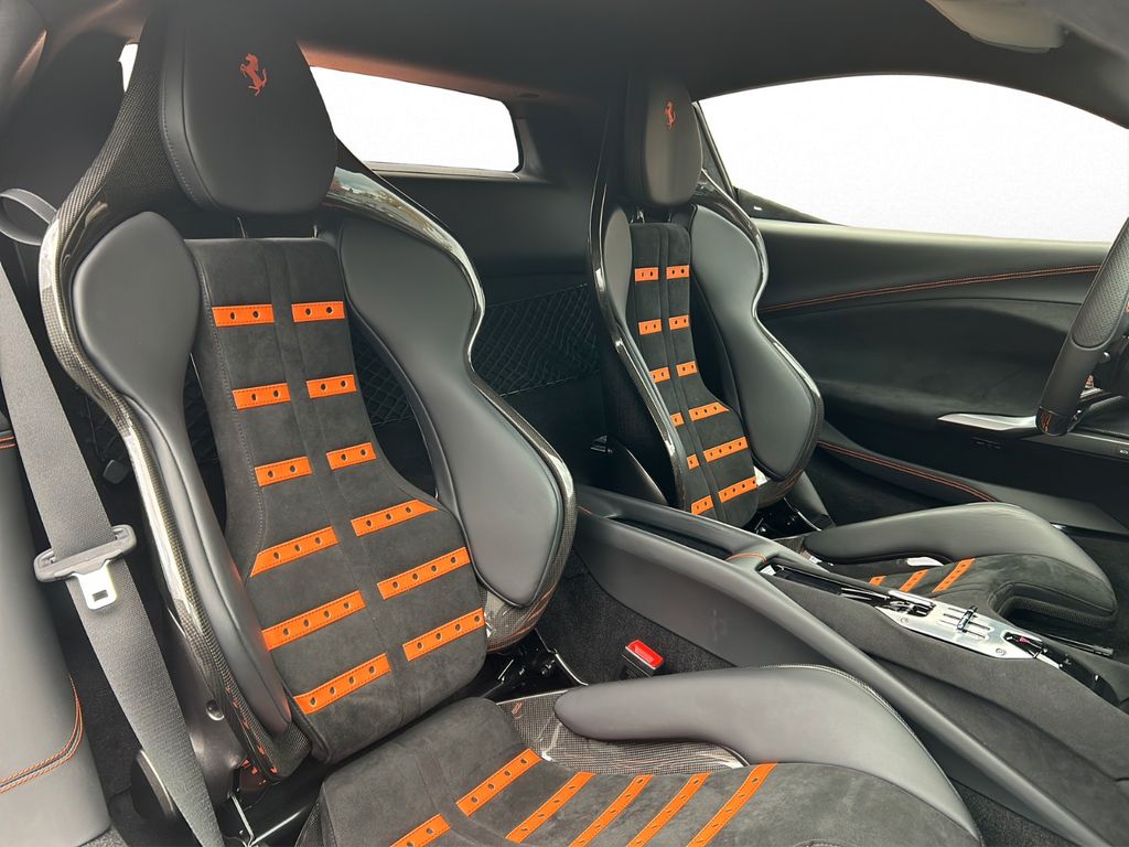 Ferrari 296 GTB 2024